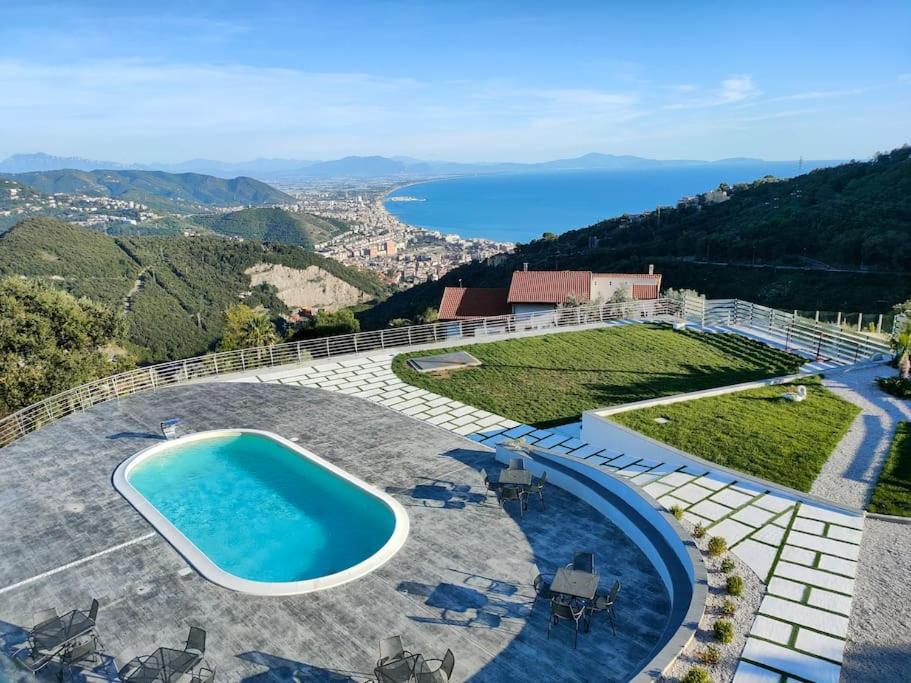 סלרנו Appartamento Emma Con Piscina - Vista Mare"Tenuta Croce" מראה חיצוני תמונה