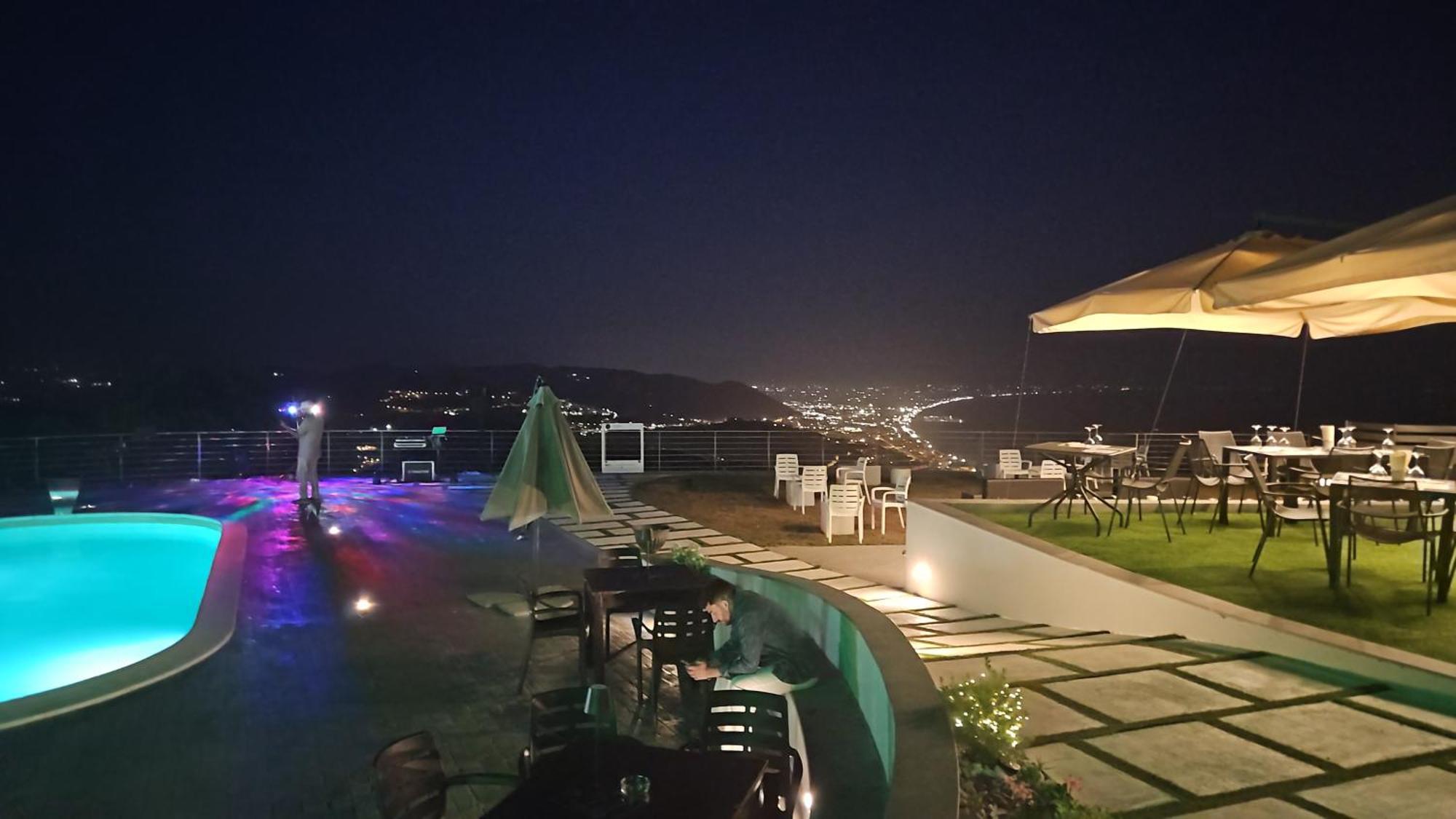 סלרנו Appartamento Emma Con Piscina - Vista Mare"Tenuta Croce" מראה חיצוני תמונה
